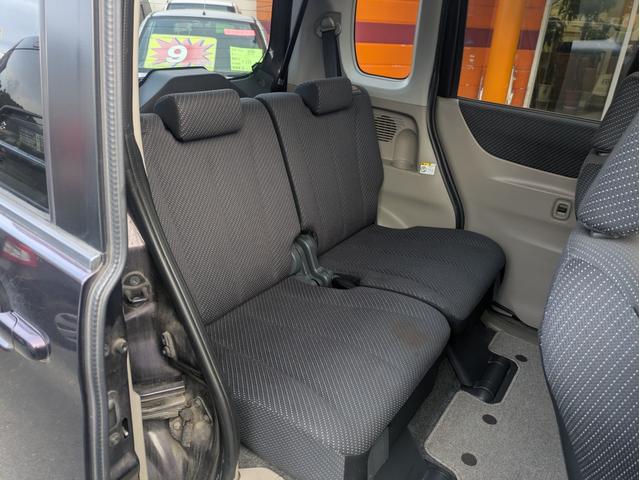 パレット Ｔ　運転席助手席エアバック　セキュリティーアラーム　パワーステアリング　衝突安全ボディ　フルフラットシート　フルオートエアコン　ベンチＳ　パワーウィンドウ　キーレス　運転席エアバッグ　インテリジェントキ－（11枚目）