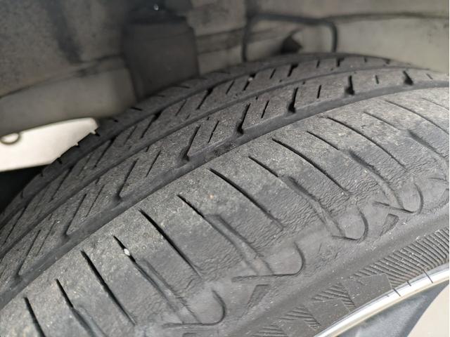 ゼストスパーク W フルフラット スマートキ フルオートエアコン セキュリティー Wエアバッグ キーレスキー エアB パワステ パワーウインドウ ベンチシート 衝突安全ボディ ABS(20枚目)