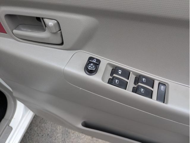 ムーヴコンテ X インテリキー イモビライザー パワーウインド キーフリ Wエアバック 運転席パワーシート SRS フルオートエアコン パワーステアリング ベンチシート フルフラットシート ABS 衝突安全ボディ(19枚目)