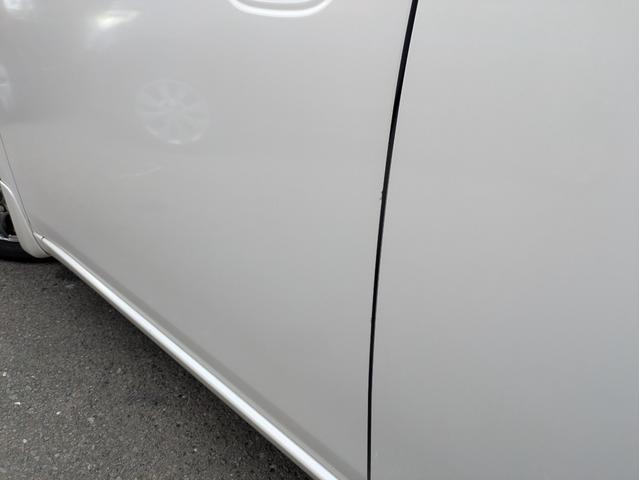 ムーヴコンテ X インテリキー イモビライザー パワーウインド キーフリ Wエアバック 運転席パワーシート SRS フルオートエアコン パワーステアリング ベンチシート フルフラットシート ABS 衝突安全ボディ(29枚目)