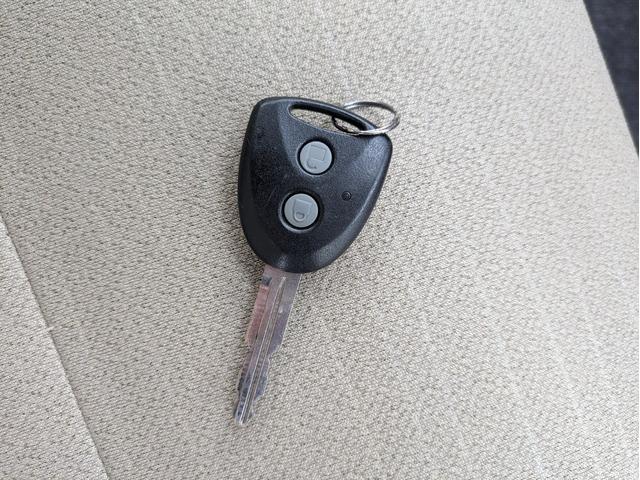 ムーヴ L SA 盗難防止アラーム 運転席エアバック 助手席エアバッグ 前席パワーウィンドウ エアコン 衝突安全ボディ パワステ ABS(20枚目)