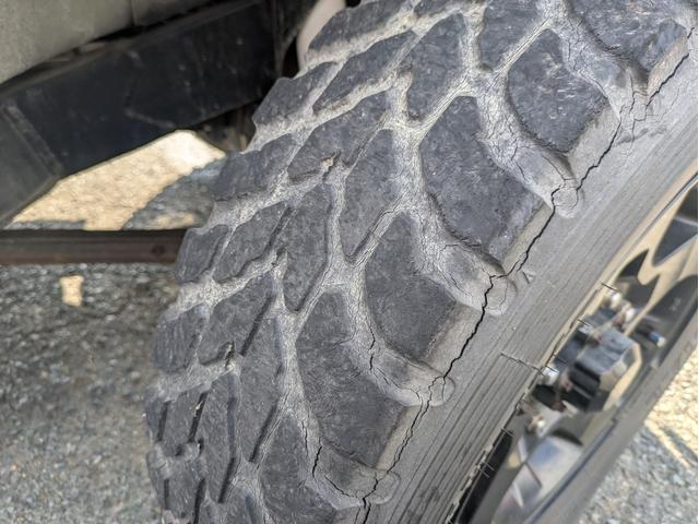 当店は福岡県糟屋郡新宮町にございます。新宮太郎丸交差点すぐそば！中村家具　様のお隣です。