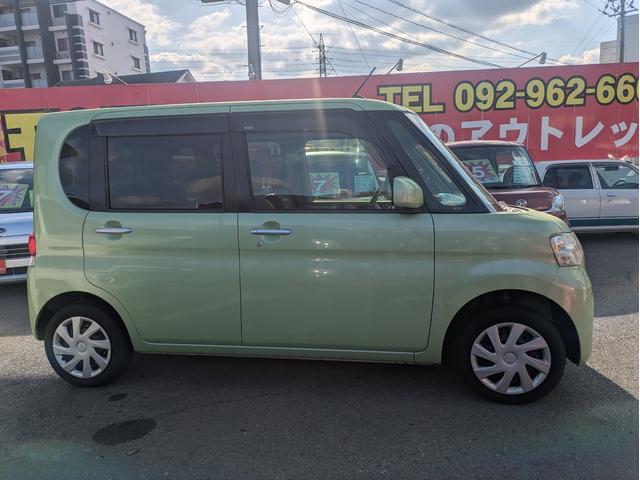 タント Ｌ　運転席助手席エアバック　パワーウィンドー　イモビライザー　ＰＳ　衝撃安全ボディー　エアＢ　ＡＣ　ＡＢＳ付（5枚目）