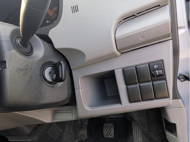 ワゴンＲ ＦＸ　盗難警報装置　Ｗエアーバック　パワーウィンドゥ　衝撃安全ボディー　ＡＵＴＯエアコン　エアバック　パワステ　ＡＢＳ（17枚目）