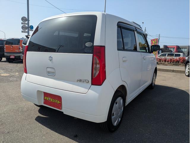 アルト ＧＩＩ　パワーウィンド　エアＢ　キーレス付き　Ｗエアバッグ　パワーステアリング　エアコン　衝突安全ボディ　盗難防止（9枚目）