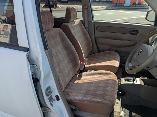 アルト ＧＩＩ　パワーウィンド　エアＢ　キーレス付き　Ｗエアバッグ　パワーステアリング　エアコン　衝突安全ボディ　盗難防止（10枚目）