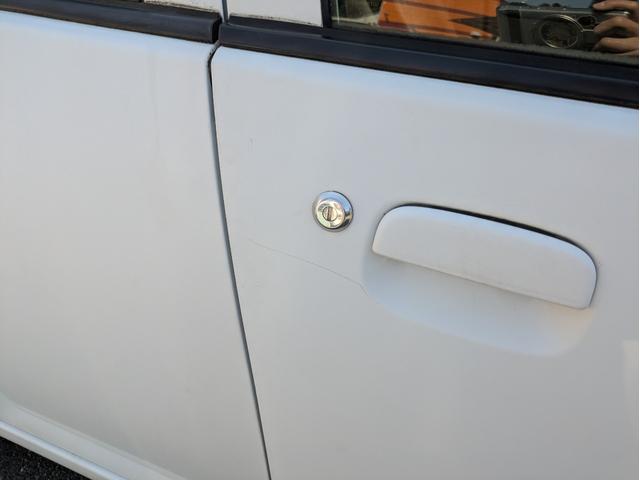 アルト ＧＩＩ　パワーウィンド　エアＢ　キーレス付き　Ｗエアバッグ　パワーステアリング　エアコン　衝突安全ボディ　盗難防止（23枚目）