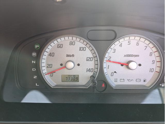 Ｋｅｉワークス ベースグレード　ベースグレード（４名）　マニュアルエアコン　エアバック　ダブルエアバック　パワーステ　ＰＷ　ＡＢＳ　衝突安全ボディ　キーレス付（17枚目）