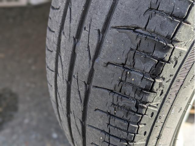 Ｋｅｉワークス ベースグレード　ベースグレード（４名）　マニュアルエアコン　エアバック　ダブルエアバック　パワーステ　ＰＷ　ＡＢＳ　衝突安全ボディ　キーレス付（27枚目）