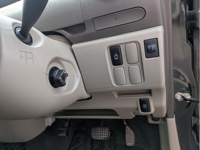 タント Ｇ　スマキー　ＡＵＴＯエアコン　セキュリティーアラーム　ＡＢＳ付き　パワーウィンドウ　キーフリー　エアバック　パワーステアリング　ベンチシート　衝突安全ボディ　ＷＳＲＳ（18枚目）