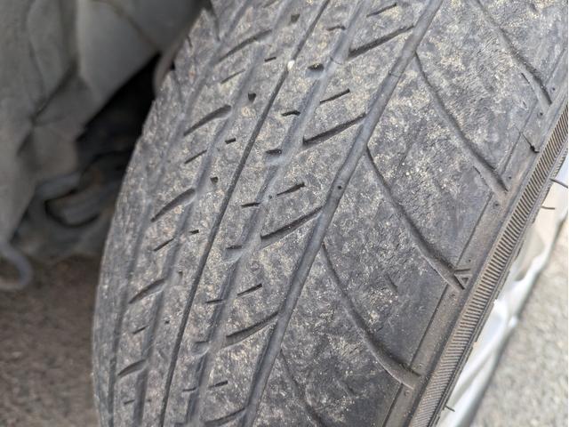 タント Ｇ　スマキー　ＡＵＴＯエアコン　セキュリティーアラーム　ＡＢＳ付き　パワーウィンドウ　キーフリー　エアバック　パワーステアリング　ベンチシート　衝突安全ボディ　ＷＳＲＳ（22枚目）