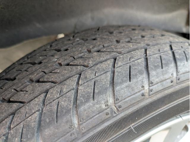 タント Ｇ　スマキー　ＡＵＴＯエアコン　セキュリティーアラーム　ＡＢＳ付き　パワーウィンドウ　キーフリー　エアバック　パワーステアリング　ベンチシート　衝突安全ボディ　ＷＳＲＳ（23枚目）