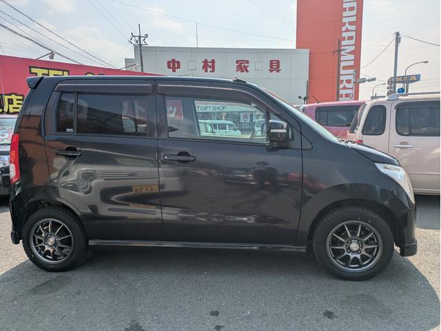 ワゴンＲ ＦＸリミテッドＩＩ　キーレススタート　セキュリティーアラーム　フロントベンチシート　ＡＢＳ付き　ＡＣ　ＰＷ　運転席エアバック　Ｗエアバック　スマトキー　フルフラット　パワステ　衝突安全ボディ（5枚目）