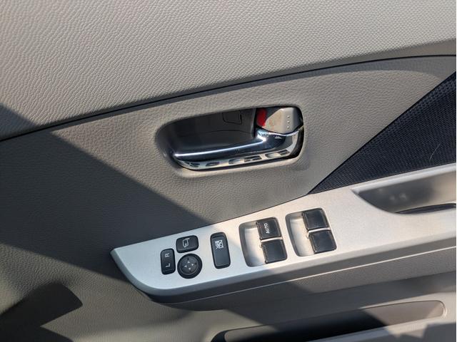 ワゴンＲ ＦＸリミテッドＩＩ　キーレススタート　セキュリティーアラーム　フロントベンチシート　ＡＢＳ付き　ＡＣ　ＰＷ　運転席エアバック　Ｗエアバック　スマトキー　フルフラット　パワステ　衝突安全ボディ（19枚目）