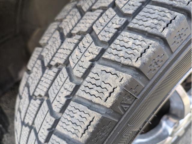 ワゴンＲ ＦＸリミテッドＩＩ　キーレススタート　セキュリティーアラーム　フロントベンチシート　ＡＢＳ付き　ＡＣ　ＰＷ　運転席エアバック　Ｗエアバック　スマトキー　フルフラット　パワステ　衝突安全ボディ（22枚目）