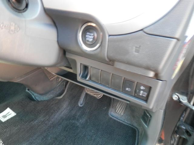 アルトラパン Ｘ　運転席助手席エアバック　ＰＷ　キーレススタート　運転席エアバック　ベンチ　インテリキー　オートエアコン　セキュリティ　ＰＳ　フルフラットシート　衝突安全ボディ　ＡＢＳ（14枚目）