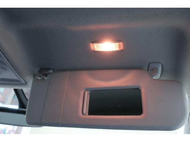 TSIコンフォートライン マイスター LEDヘッドライト/純正ナビTV/バックカメラ/リアフィルム済/オートエアコンETC2.0/USB/15インチアルミ/点検記録簿(18枚目)