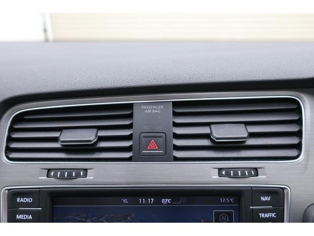 TSIコンフォートラインブルーモーションテクノロジー 純正ナビTVフルセグ/バックカメラ/ETC2.0/取説/ACC/HID/16インチアルミ/2019年製グッドイヤーイーグルLS山有り(20枚目)