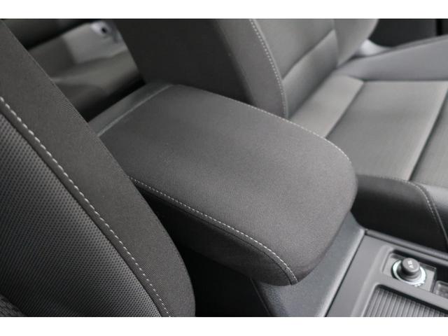 TSIコンフォートラインブルーモーションテクノロジー 純正ナビTVフルセグ/バックカメラ/ETC2.0/取説/ACC/HID/16インチアルミ/2019年製グッドイヤーイーグルLS山有り(29枚目)