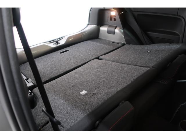 アップ!GTI 特別仕様車 beatsサウンドシステム 6速MT 純正Bカメラ リアセンサー ETC 専用シート シートヒーター クルーズコントロール 純正17インチAW レッドブレーキキャリパー 禁煙車(38枚目)