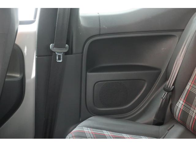 アップ!GTI 特別仕様車 beatsサウンドシステム 6速MT 純正Bカメラ リアセンサー ETC 専用シート シートヒーター クルーズコントロール 純正17インチAW レッドブレーキキャリパー 禁煙車(65枚目)
