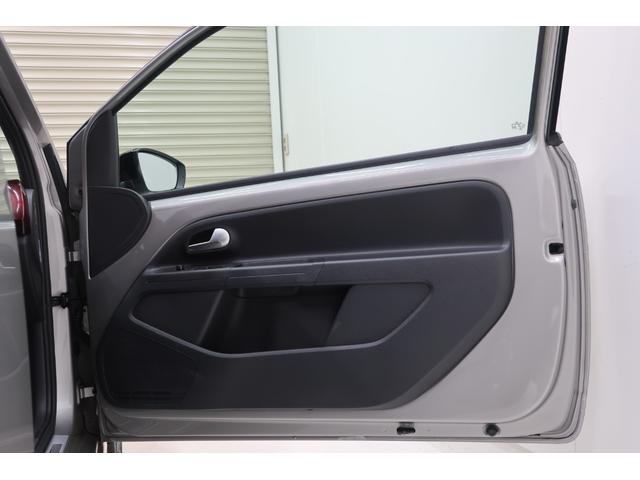 アップ!GTI 特別仕様車 beatsサウンドシステム 6速MT 純正Bカメラ リアセンサー ETC 専用シート シートヒーター クルーズコントロール 純正17インチAW レッドブレーキキャリパー 禁煙車(66枚目)