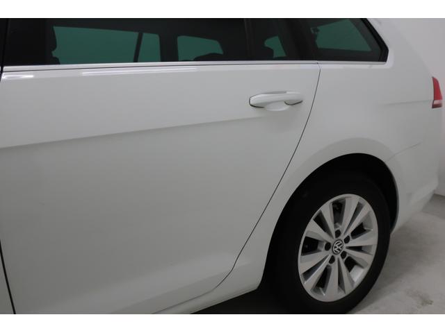 ゴルフヴァリアント ＴＳＩ　コンフォートライン　純正ナビＴＶ　Ｂｌｕｅｔｏｏｔｈ　ＥＴＣ　前後ドライブレコーダー　フロントアシスト　ＵＳＢ接続端子　サイドミラーヒーター　防眩ミラー　革巻きステアリング　純正１６インチＡＷ　ＨＩＤヘッドライト　禁煙車（55枚目）
