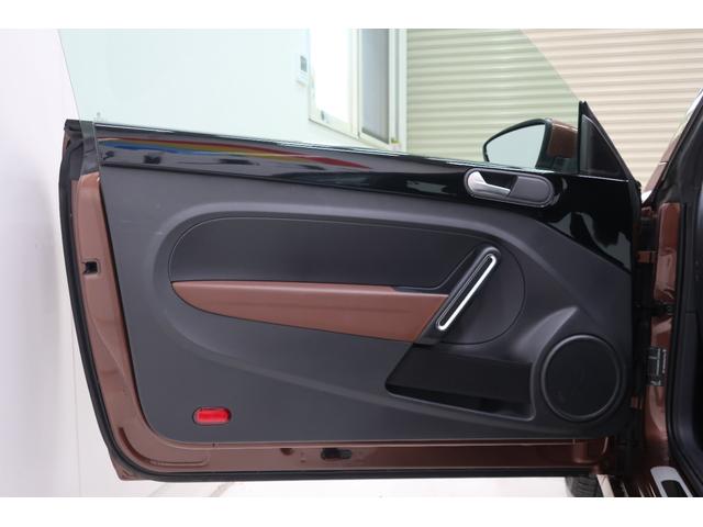 ザ・ビートル オールスター　２８０台限定特別仕様車　　スマートキー　　プッシュスタート　ナビＴＶ　バックカメラ　Ｂｌｕｅｔｏｏｔｈ　ＵＳＢ接続ケーブル　１７インチ純正アルミホイール　ＨＩＤヘッドランプ　スペアキー　記録簿（62枚目）