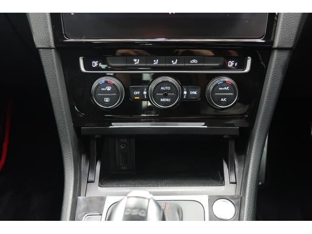 ゴルフＧＴＩ ベースグレード　デジタルメーター　ＬＥＤヘッドランプ　ナビＴＶ　１８インチホイール　ＥＴＣ２．０　ＡｐｐＣｏｎｎｅｃｔ　パークディスタンスコントロール　ＡＣＣ　　スマートキー　禁煙車　記録簿（18枚目）
