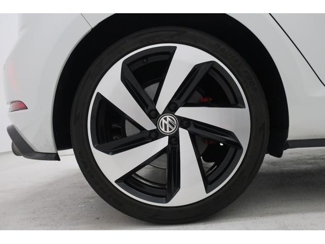 ゴルフＧＴＩ ベースグレード　デジタルメーター　ＬＥＤヘッドランプ　ナビＴＶ　１８インチホイール　ＥＴＣ２．０　ＡｐｐＣｏｎｎｅｃｔ　パークディスタンスコントロール　ＡＣＣ　　スマートキー　禁煙車　記録簿（64枚目）