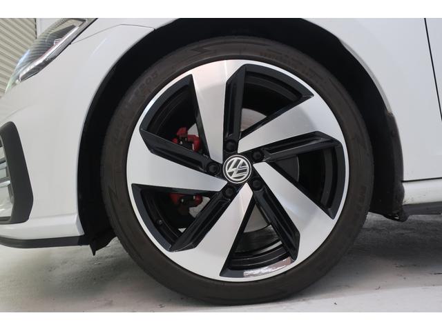 ゴルフＧＴＩ ベースグレード　デジタルメーター　ＬＥＤヘッドランプ　ナビＴＶ　１８インチホイール　ＥＴＣ２．０　ＡｐｐＣｏｎｎｅｃｔ　パークディスタンスコントロール　ＡＣＣ　　スマートキー　禁煙車　記録簿（66枚目）