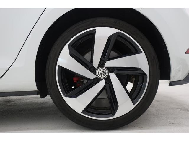 ゴルフＧＴＩ ベースグレード　デジタルメーター　ＬＥＤヘッドランプ　ナビＴＶ　１８インチホイール　ＥＴＣ２．０　ＡｐｐＣｏｎｎｅｃｔ　パークディスタンスコントロール　ＡＣＣ　　スマートキー　禁煙車　記録簿（68枚目）