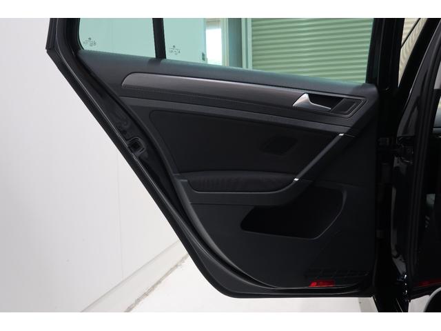 ゴルフヴァリアント ＴＳＩ　コンフォートライン　後期モデル　ＬＥＤヘッドランプ　純正ナビＴＶ　バックカメラ　Ｂｌｕｅｔｏｏｔｈ　スマートキー　プッシュスタート　レーンキープアシスト　ＡＣＣ　記録簿　スペアキー　禁煙車　１６インチ純正アルミホイール（64枚目）