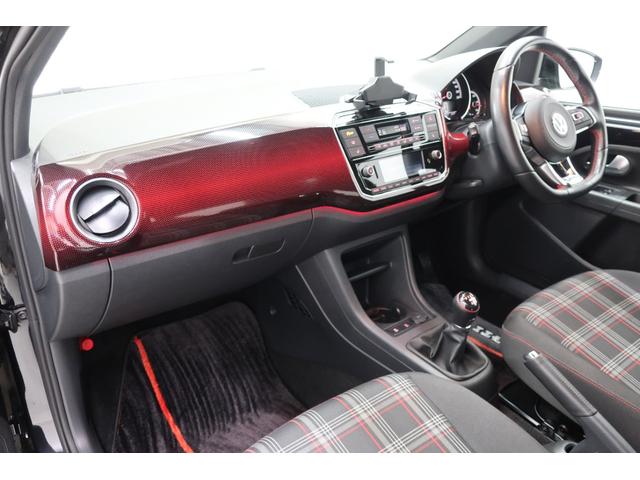 アップ！ アップ！ＧＴＩ　６速ＭＴ　ドライブレコーダー　ＥＴＣ　記録簿　スペアキー　クルーズコントロール　１７インチ純正アルミホイール　Ｂｌｕｅｔｏｏｔｈオーディオ　禁煙車　オートエアコン　スマートフォンホルダー（32枚目）