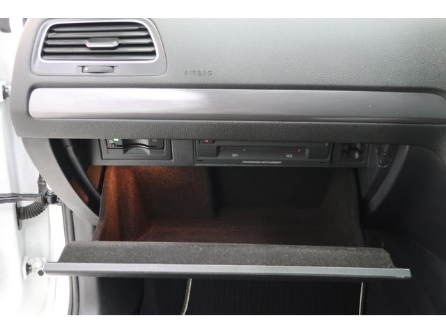 ゴルフヴァリアント TDI コンフォートライン マイスター ワンオーナー 禁煙車 LEDヘッドランプ ドライブレコーダー  デジタルメーター ナビTV パークディスタンスコントロール バックカメラ 17インチ純正アルミホイール スマートキー 記録簿 スペアキー(34枚目)