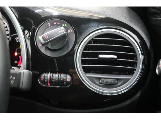 ザ・ビートル Ｒライン　サンルーフ　純正ナビＴＶ　バックカメラ　ブラインドスポットディテクション　リアトラフィックアラート　ＨＩＤヘッドランプ　スマートキー　プッシュスタート　ＥＴＣ　ＵＳＢ接続ケーブル　オートエアコン（30枚目）