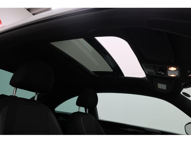 ザ・ビートル Ｒライン　サンルーフ　純正ナビＴＶ　バックカメラ　ブラインドスポットディテクション　リアトラフィックアラート　ＨＩＤヘッドランプ　スマートキー　プッシュスタート　ＥＴＣ　ＵＳＢ接続ケーブル　オートエアコン（35枚目）