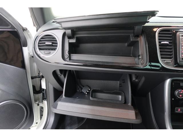 ザ・ビートル Ｒライン　サンルーフ　純正ナビＴＶ　バックカメラ　ブラインドスポットディテクション　リアトラフィックアラート　ＨＩＤヘッドランプ　スマートキー　プッシュスタート　ＥＴＣ　ＵＳＢ接続ケーブル　オートエアコン（41枚目）