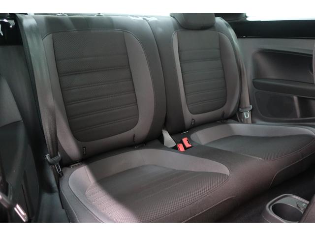 ザ・ビートル Ｒライン　サンルーフ　純正ナビＴＶ　バックカメラ　ブラインドスポットディテクション　リアトラフィックアラート　ＨＩＤヘッドランプ　スマートキー　プッシュスタート　ＥＴＣ　ＵＳＢ接続ケーブル　オートエアコン（45枚目）