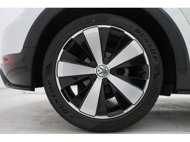 ザ・ビートル Ｒライン　サンルーフ　純正ナビＴＶ　バックカメラ　ブラインドスポットディテクション　リアトラフィックアラート　ＨＩＤヘッドランプ　スマートキー　プッシュスタート　ＥＴＣ　ＵＳＢ接続ケーブル　オートエアコン（67枚目）