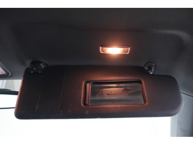 ザ・ビートル デザイン スマートキー プッシュスタート 黒革シート 純正ナビTV バックカメラ Bluetooth シートヒーター ETC HIDヘッドランプ USB接続ケーブル 記録簿 純正16インチアルミホイール(11枚目)