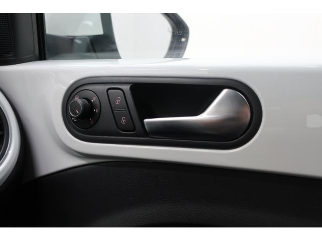 ザ・ビートル デザイン スマートキー プッシュスタート 黒革シート 純正ナビTV バックカメラ Bluetooth シートヒーター ETC HIDヘッドランプ USB接続ケーブル 記録簿 純正16インチアルミホイール(31枚目)