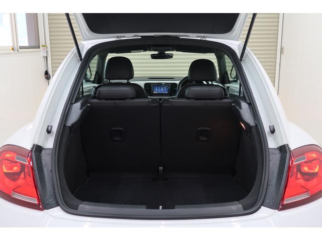 ザ・ビートル デザイン スマートキー プッシュスタート 黒革シート 純正ナビTV バックカメラ Bluetooth シートヒーター ETC HIDヘッドランプ USB接続ケーブル 記録簿 純正16インチアルミホイール(42枚目)