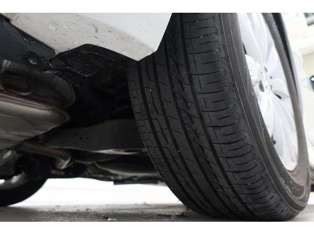 ザ・ビートル デザイン スマートキー プッシュスタート 黒革シート 純正ナビTV バックカメラ Bluetooth シートヒーター ETC HIDヘッドランプ USB接続ケーブル 記録簿 純正16インチアルミホイール(62枚目)