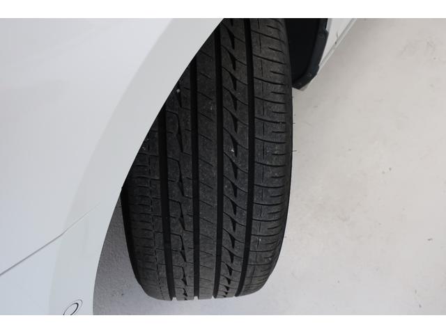 フォルクスワーゲンは、小さな車であろうと大きな車であろうと、品質と安全性に一切の妥協をしません。クラスを超えたボディ剛性、重厚なドアの閉まり音は、すべての車種に共通する揺るぎない品質の証です。