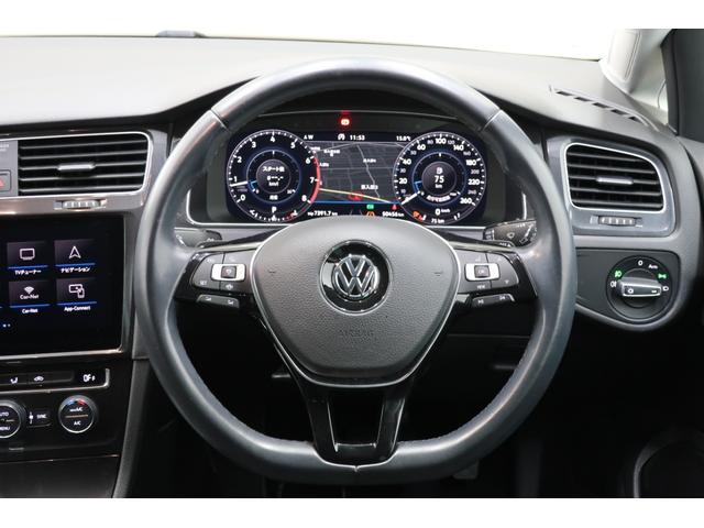 ゴルフヴァリアント ＴＳＩ　コンフォートライン　マイスター　ＬＥＤヘッドランプ　大型デジタルメーター　純正ナビＴＶ　バックカメラ　ブラインドスポットディテクション　ＡＣＣ　１７インチ１０本スポーク純正ホイール　スマートキー　プッシュスタート　記録簿　スペアキー（12枚目）