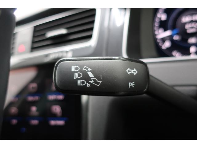 ゴルフヴァリアント ＴＳＩ　コンフォートライン　マイスター　ＬＥＤヘッドランプ　大型デジタルメーター　純正ナビＴＶ　バックカメラ　ブラインドスポットディテクション　ＡＣＣ　１７インチ１０本スポーク純正ホイール　スマートキー　プッシュスタート　記録簿　スペアキー（23枚目）