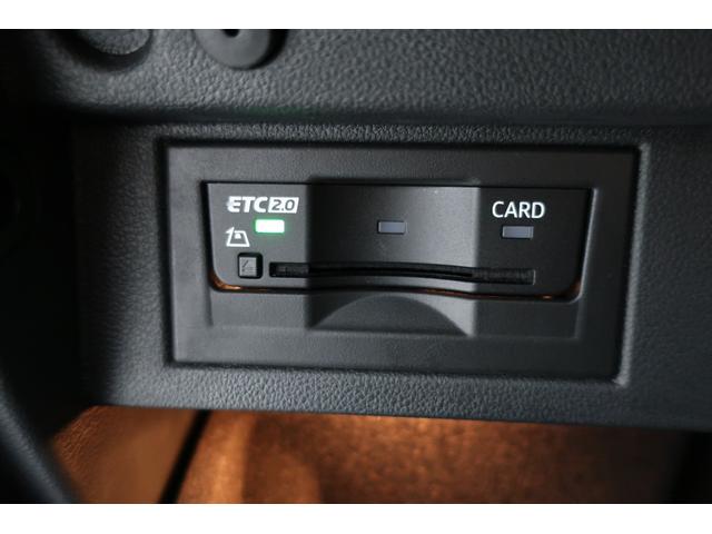 ゴルフヴァリアント ＴＳＩ　コンフォートライン　マイスター　ＬＥＤヘッドランプ　大型デジタルメーター　純正ナビＴＶ　バックカメラ　ブラインドスポットディテクション　ＡＣＣ　１７インチ１０本スポーク純正ホイール　スマートキー　プッシュスタート　記録簿　スペアキー（35枚目）