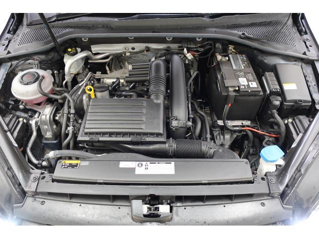 ゴルフヴァリアント ＴＳＩ　コンフォートライン　マイスター　ＬＥＤヘッドランプ　大型デジタルメーター　純正ナビＴＶ　バックカメラ　ブラインドスポットディテクション　ＡＣＣ　１７インチ１０本スポーク純正ホイール　スマートキー　プッシュスタート　記録簿　スペアキー（44枚目）