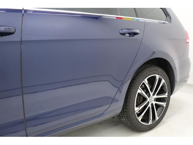 ゴルフヴァリアント ＴＳＩ　コンフォートライン　マイスター　ＬＥＤヘッドランプ　大型デジタルメーター　純正ナビＴＶ　バックカメラ　ブラインドスポットディテクション　ＡＣＣ　１７インチ１０本スポーク純正ホイール　スマートキー　プッシュスタート　記録簿　スペアキー（54枚目）